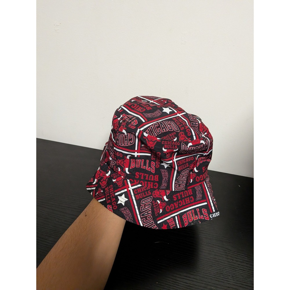 Ultra Game Chicago Bulls NBA Bucket Hat All Over Print Red Black One‎ Size - Picture 3 of 7